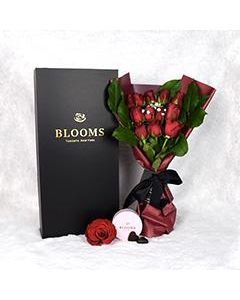 Valentine’s Day Dozen Red Rose Bouquet With Box & Chocolate