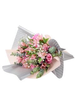 Blushing Notes Mixed Rose Bouquet